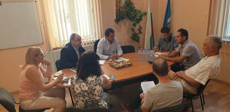 Национално състезание по ориентиране се провежда в Пловдив