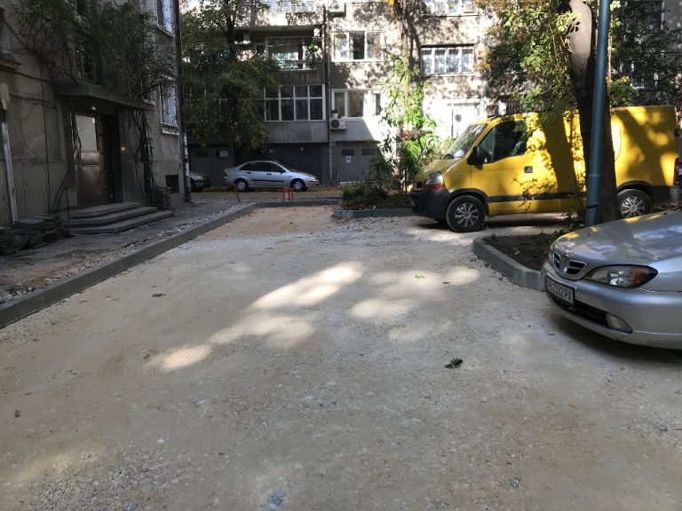 Район „Централен“ стартира изграждането на паркинг за 37 коли