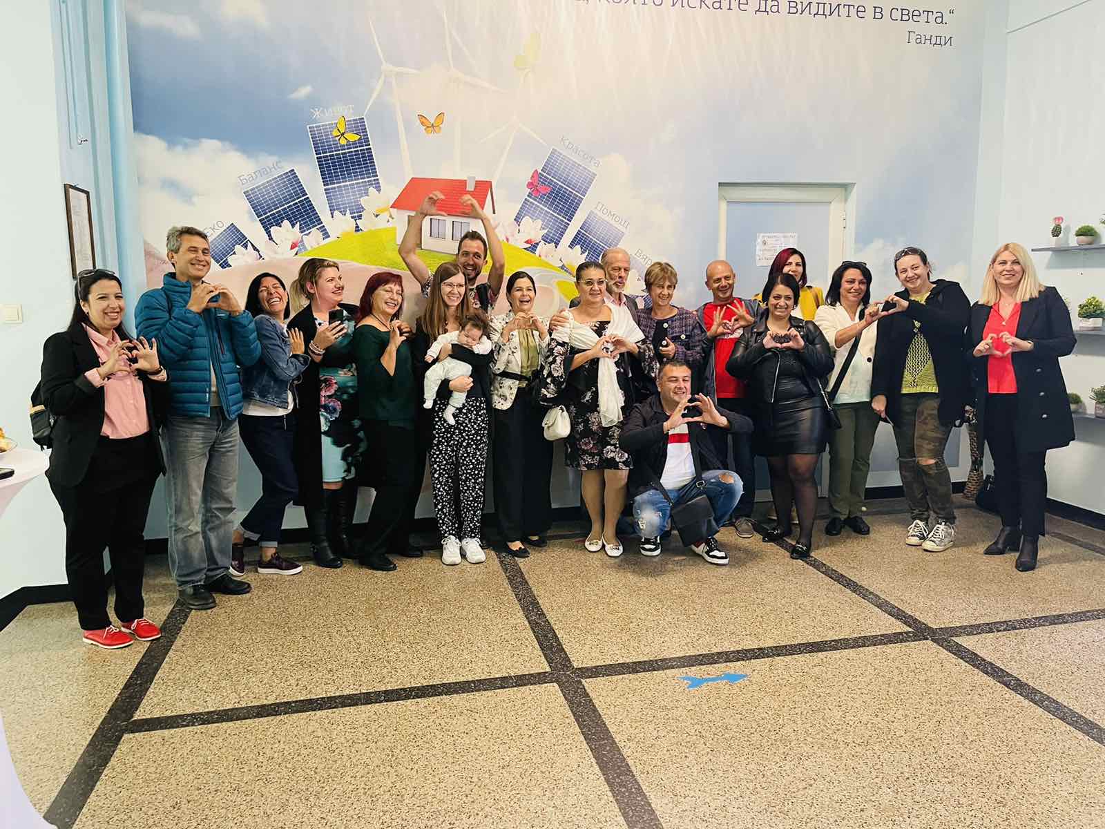 Вдъхновяващи послания и картини красят класните стаи ОУ „Екзарх Антим I“
