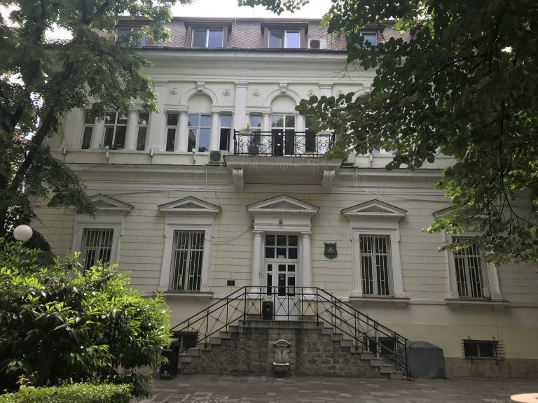 Изплащат възнагражденията на участниците в СИК в район „Централен“