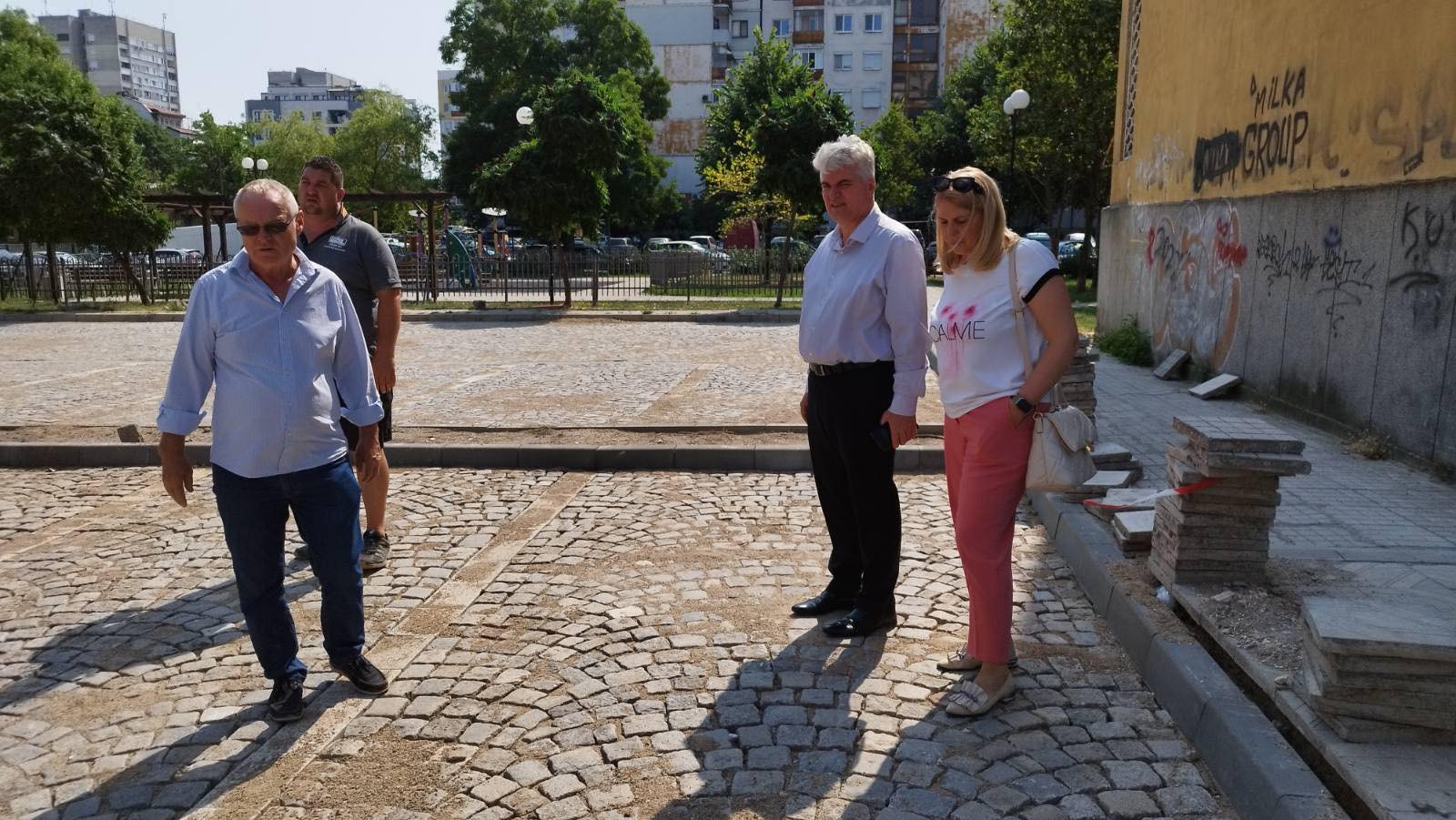 Реновират паркинг за 54 коли в район „Централен“